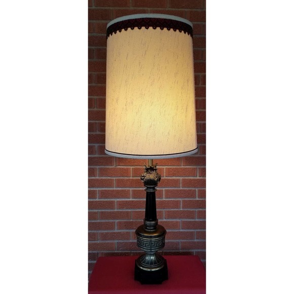 Stiffel Greek Key Brass Table Lamp With Large Flame Top - Picture 2 of 6